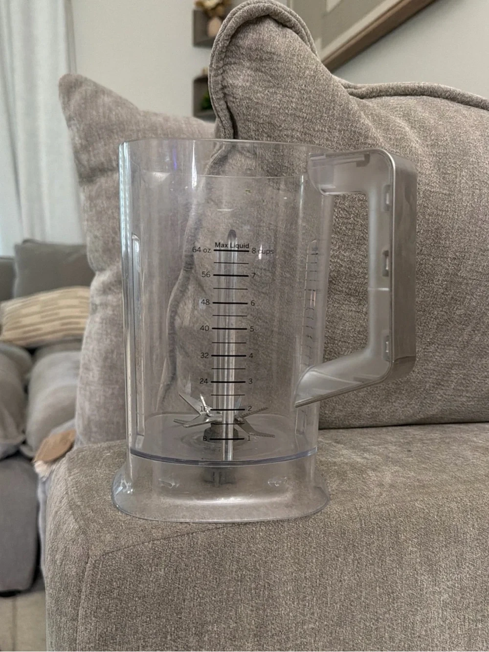 Blender Pitcher SHK-0021. As Shown! No Lid!